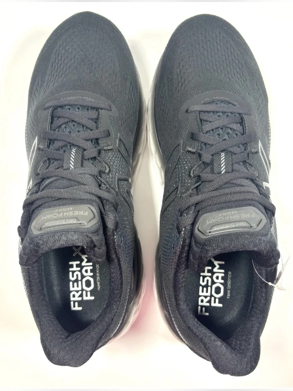 New Balance Fresh Foam More v4 Mens 10.5 4E Extra Wide Black Running Shoes NWT
